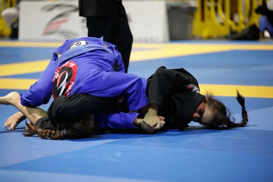 light feather female bjj fighters 