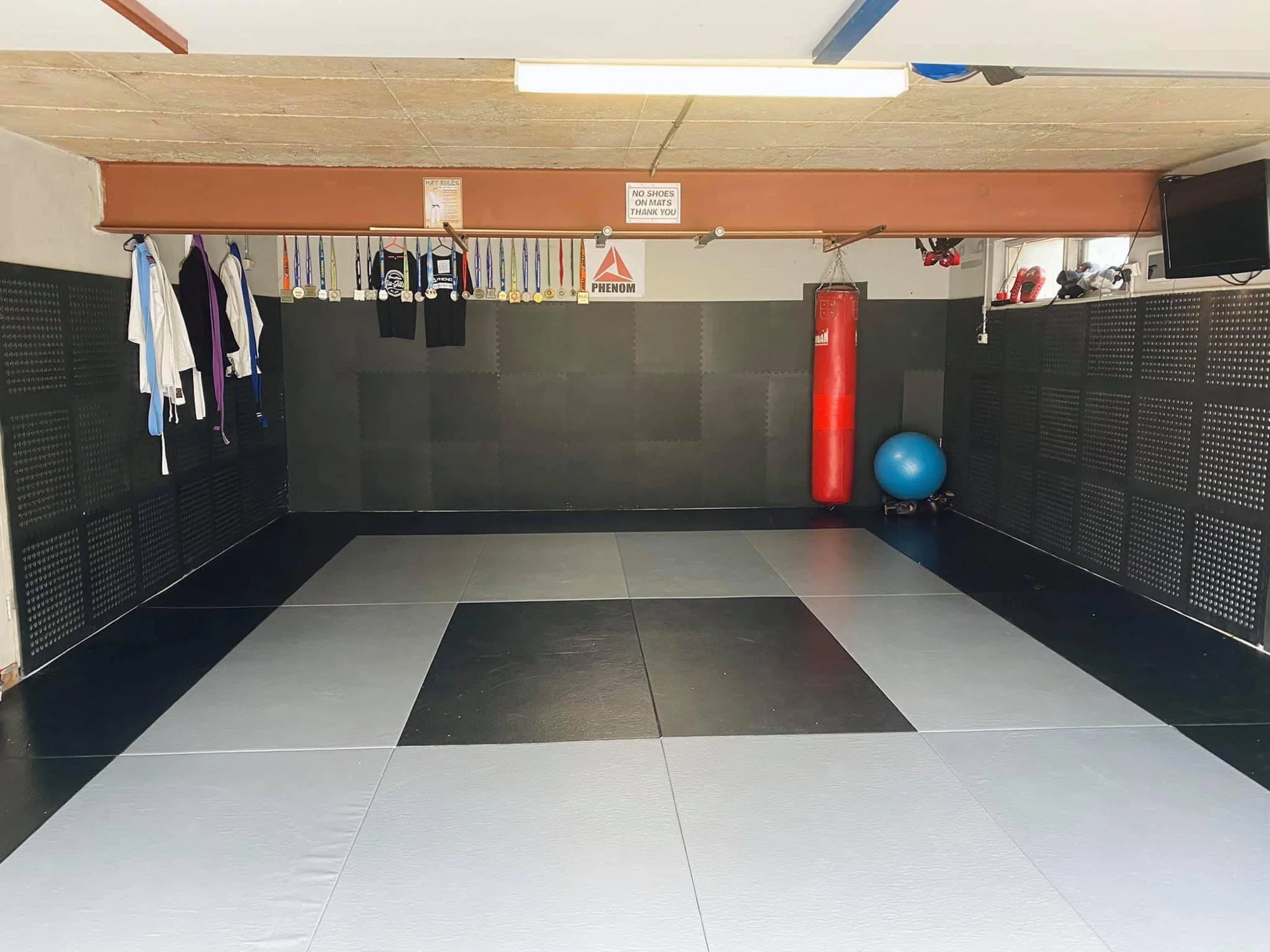 Training Mat Supplier and Products