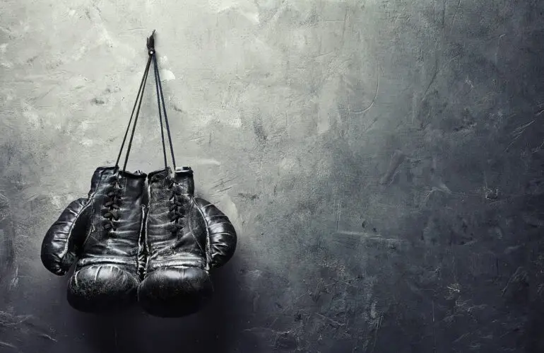 are boxing gloves supposed to be tight