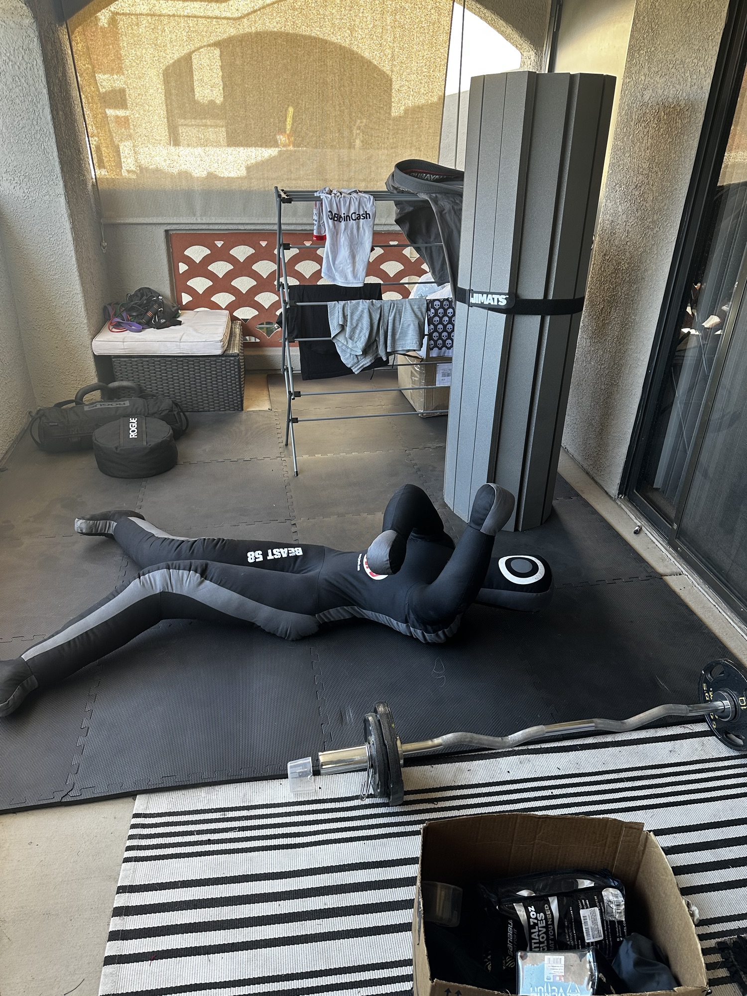 how to fill a grappling dummy