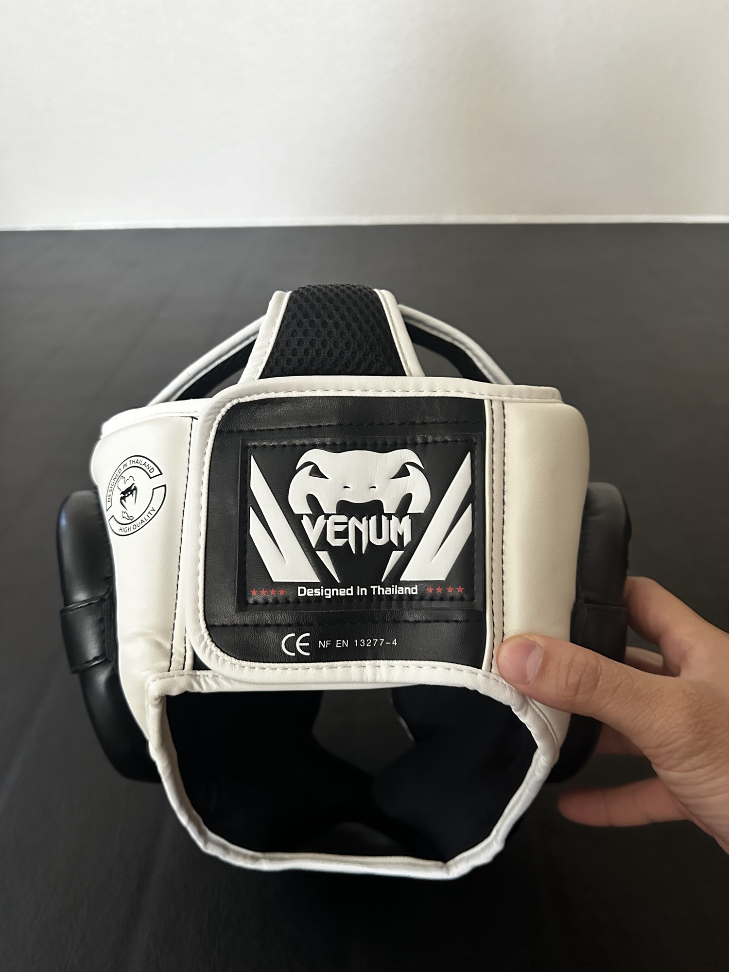venum boxing headgear  review