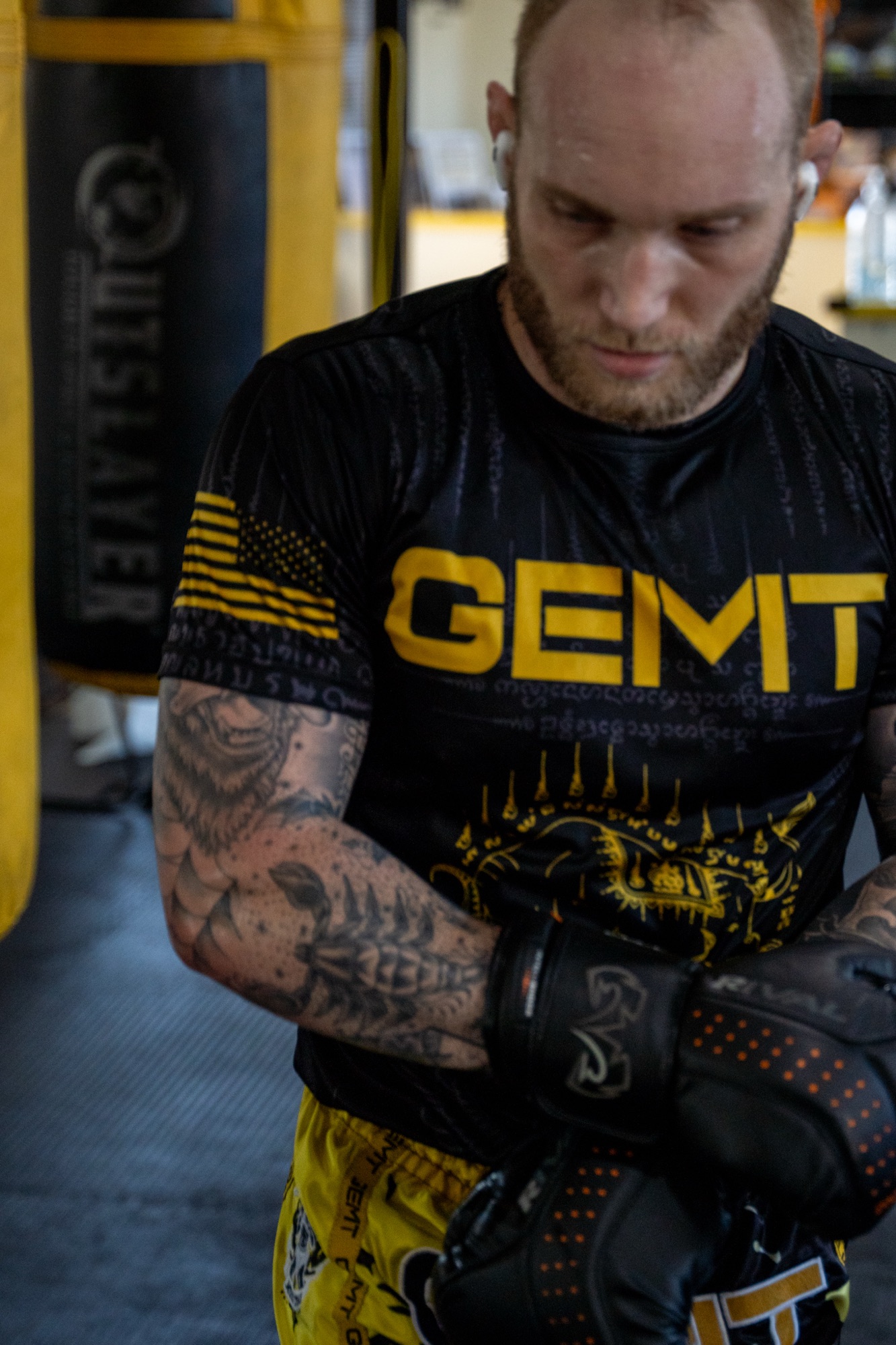 rival rb10 boxing glove review